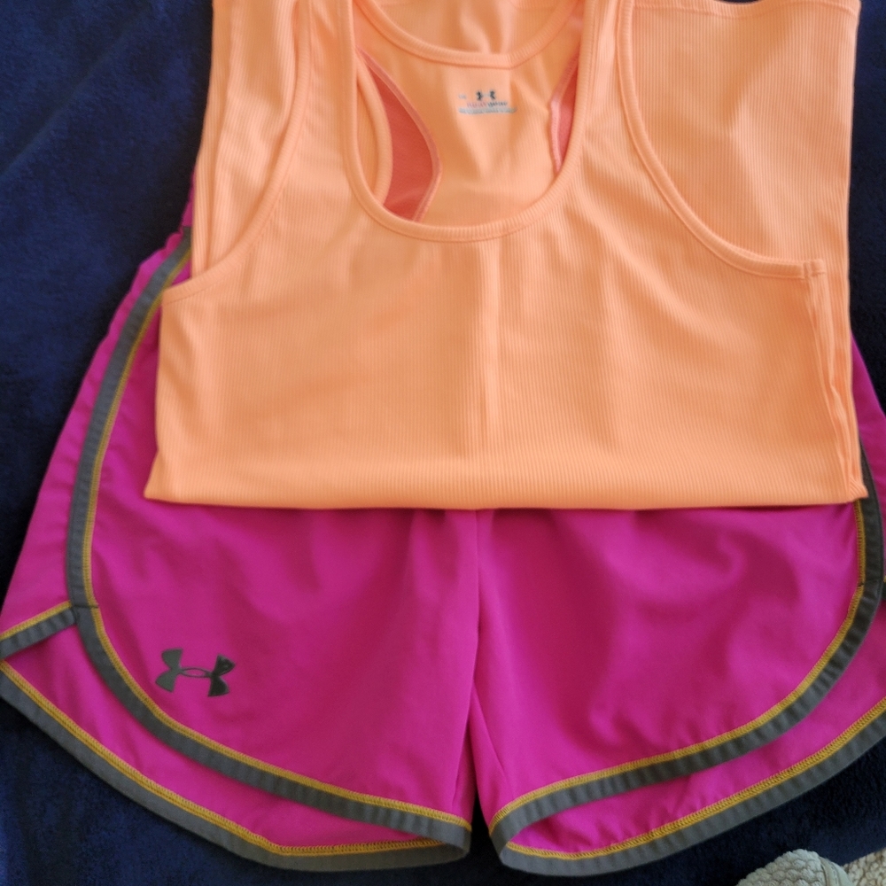 Two piece Under Armour Workout outfit